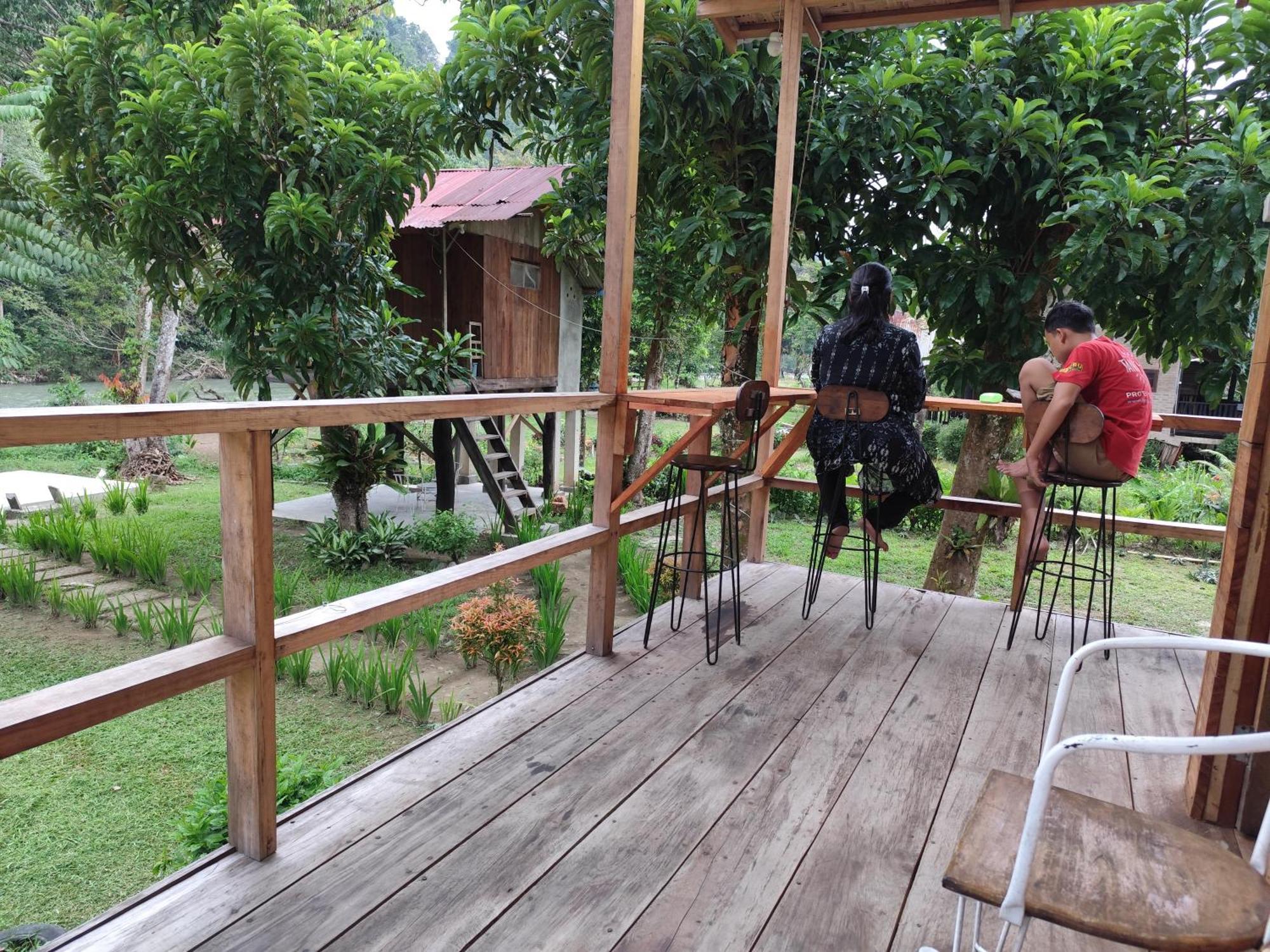 Bua Guesthouse Tangkahan Kültér fotó